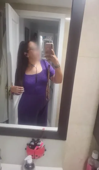 Lotta, 34
